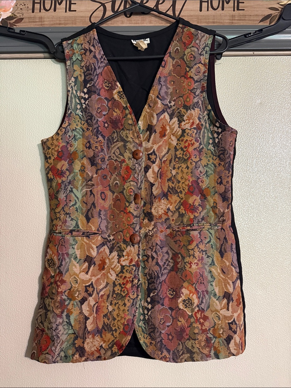 Vintage Floral Tapestry Button-Front Tunic Vest - Multi